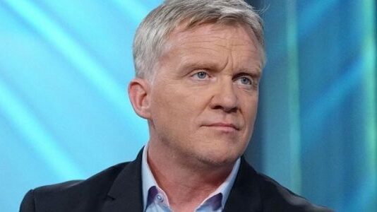 Anthony Michael Hall Biography Anthony Michael Hall Biography