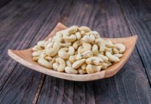 Advantages of Cashew Over Health and Other Skin Related Issues cashew