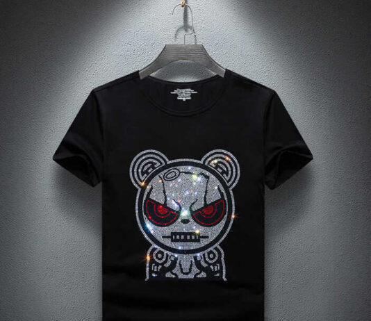 5 Different Types of T-Shirts a Man Should Own