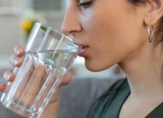 Benefits of Drinking Water Benefits of Drinking Water
