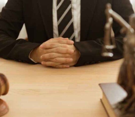 Top 5 Active Listening Benefits for Lawyers Top 5 Active Listening Benefits for Lawyers