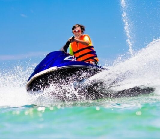 3 Action Water Sports You Need To Try 3 Action Water Sports You Need To Try